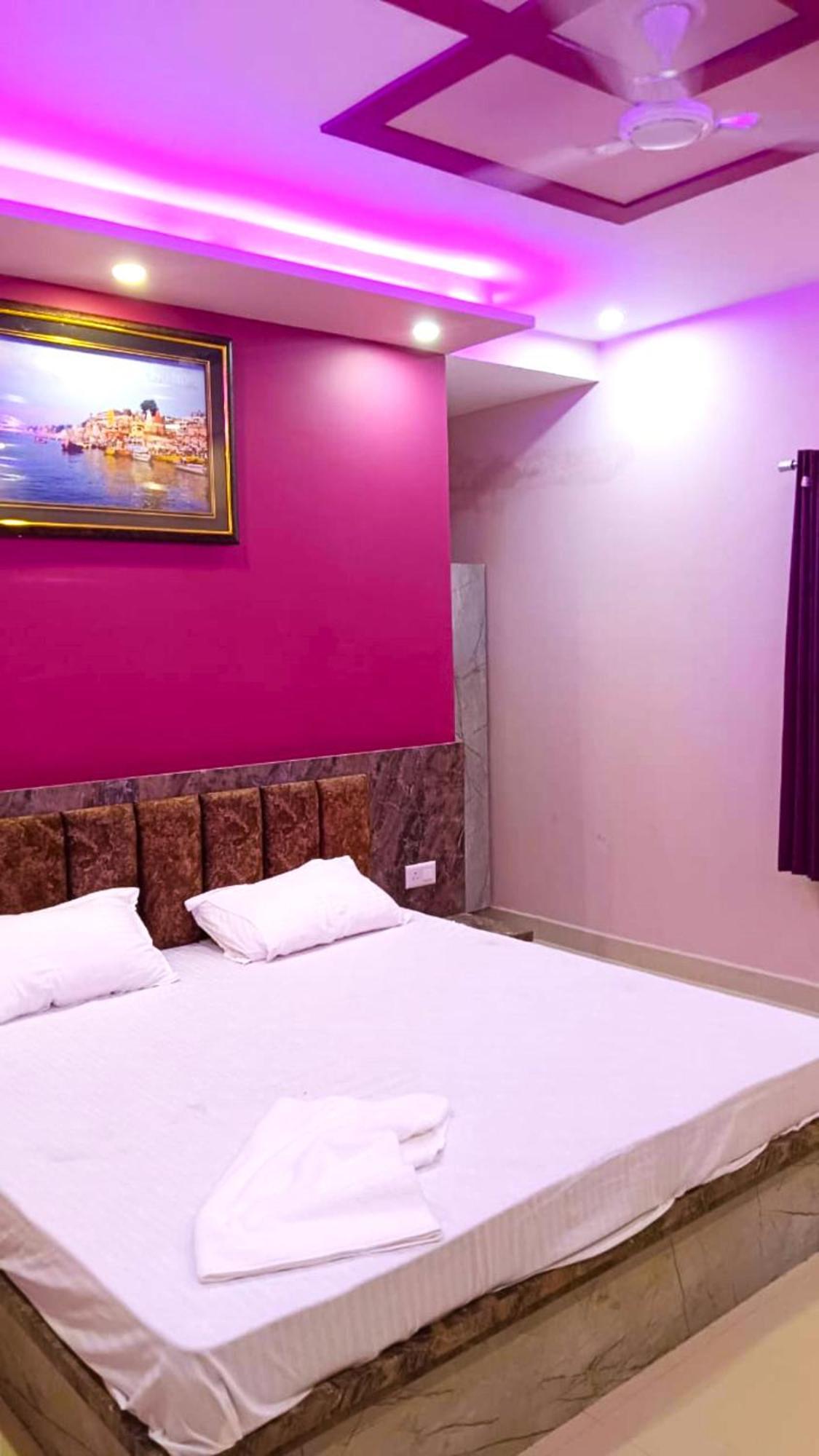 Hotel Kashi Inn Raj Ghat Varanasi Ngoại thất bức ảnh