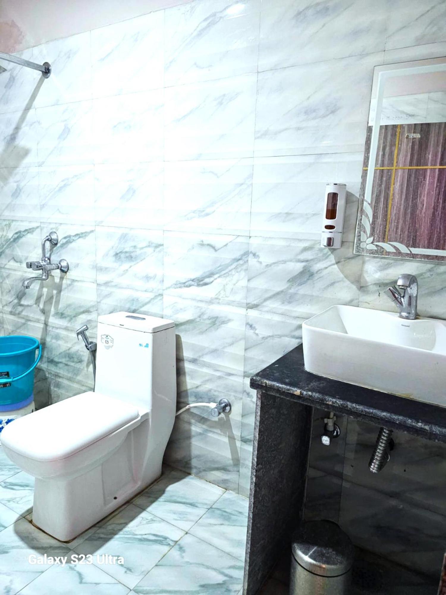 Hotel Kashi Inn Raj Ghat Varanasi Ngoại thất bức ảnh