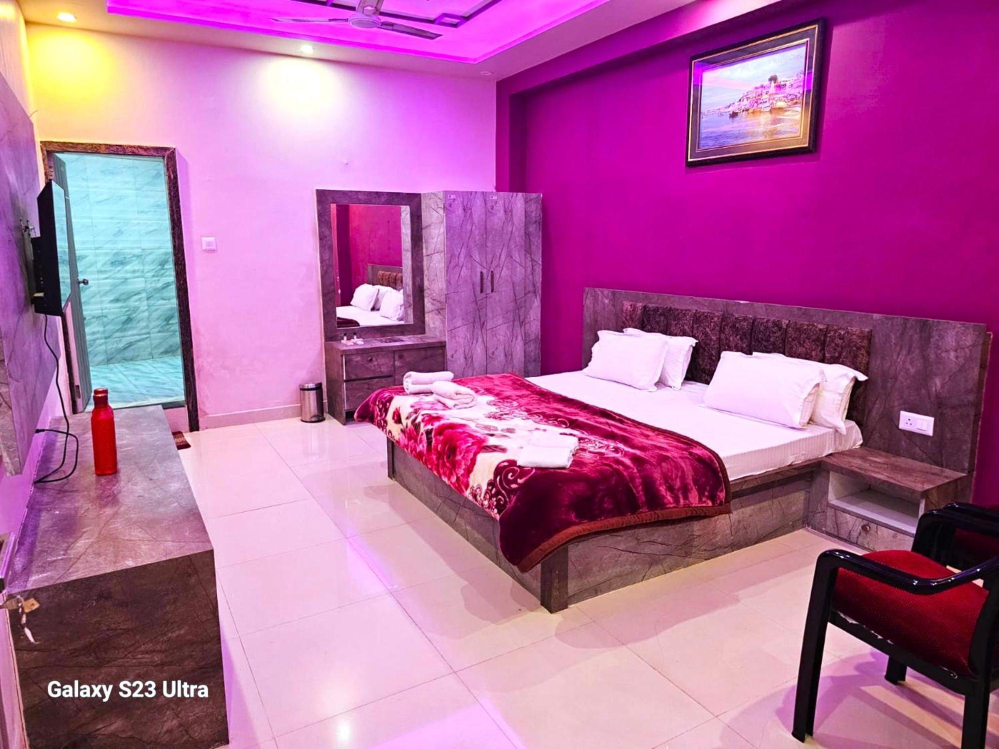 Hotel Kashi Inn Raj Ghat Varanasi Ngoại thất bức ảnh