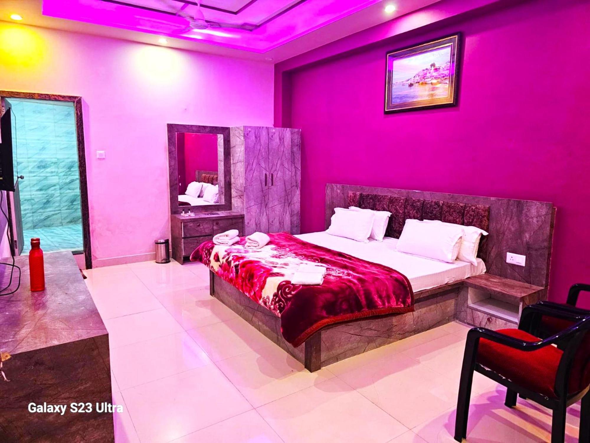 Hotel Kashi Inn Raj Ghat Varanasi Ngoại thất bức ảnh