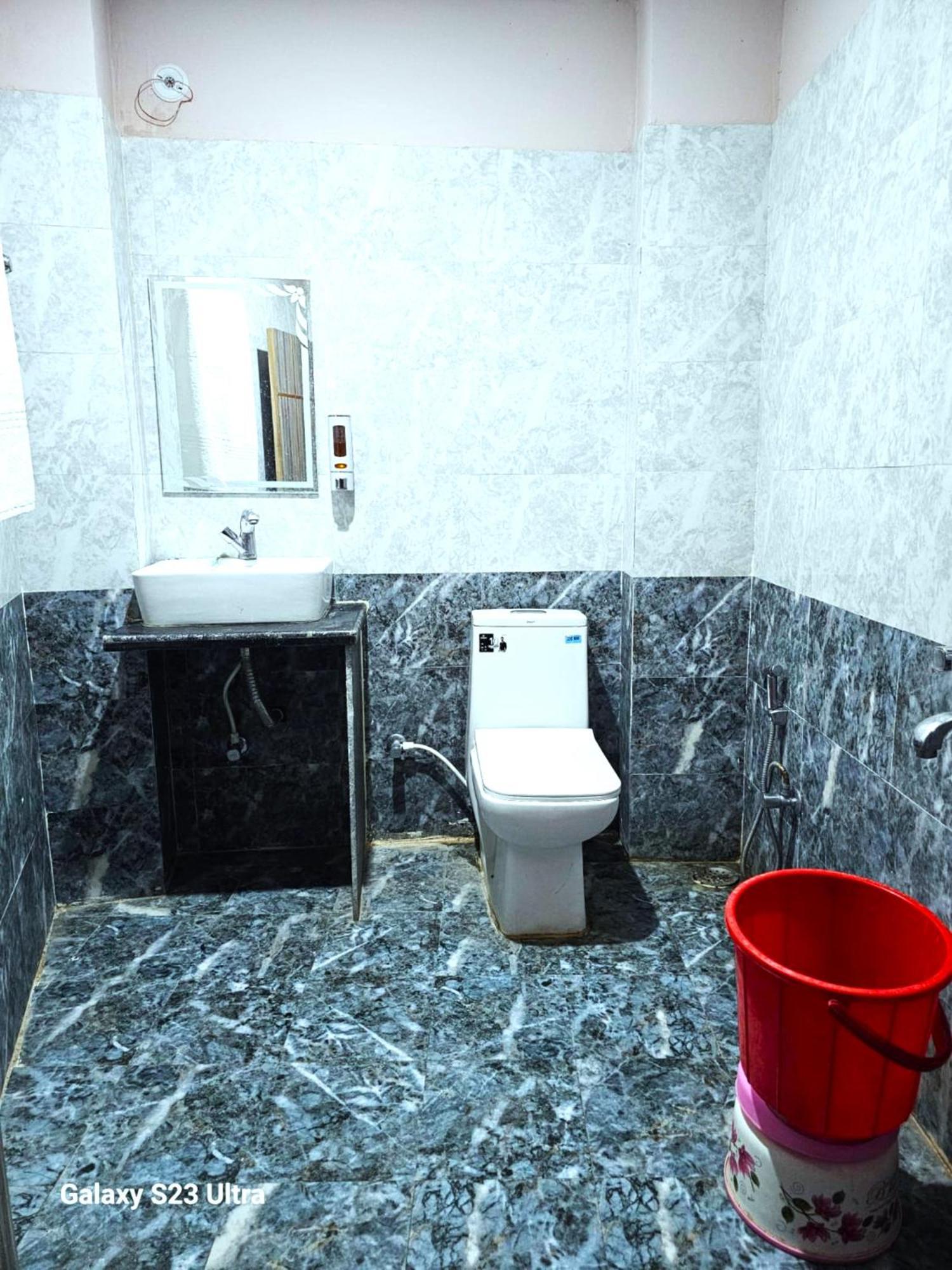 Hotel Kashi Inn Raj Ghat Varanasi Ngoại thất bức ảnh
